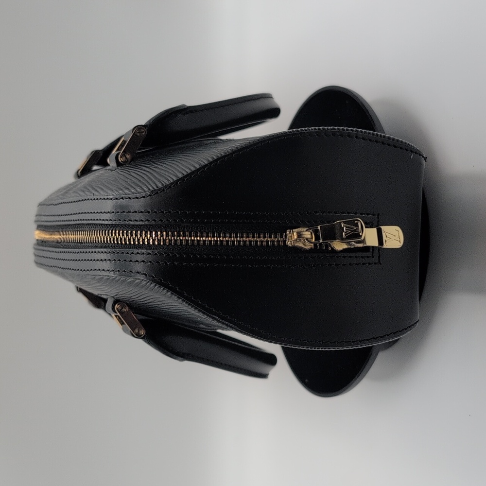 Louis Vuitton LV| Black Epi Handbag with Gold Toned Accents - Picture 7 of 16